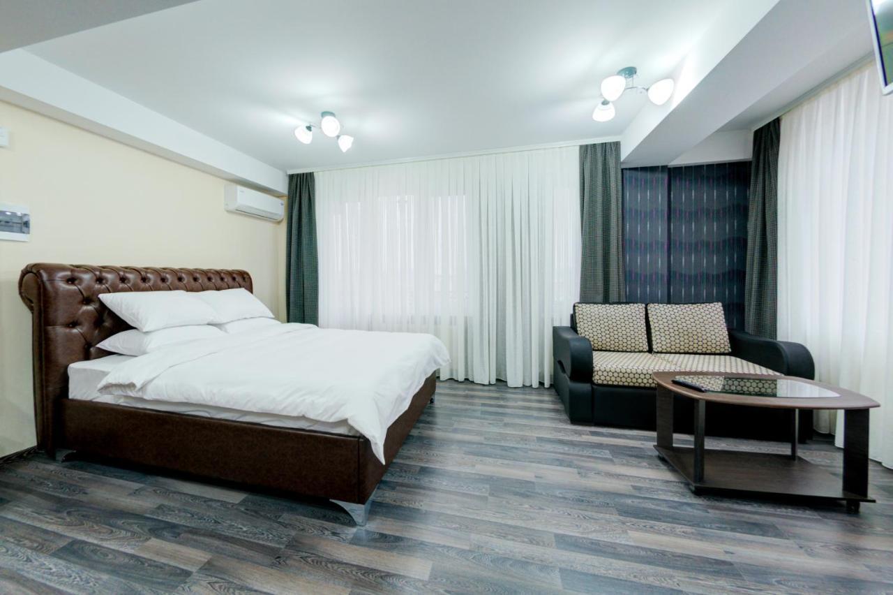 Catherine Hotel Chişinău Extérieur photo